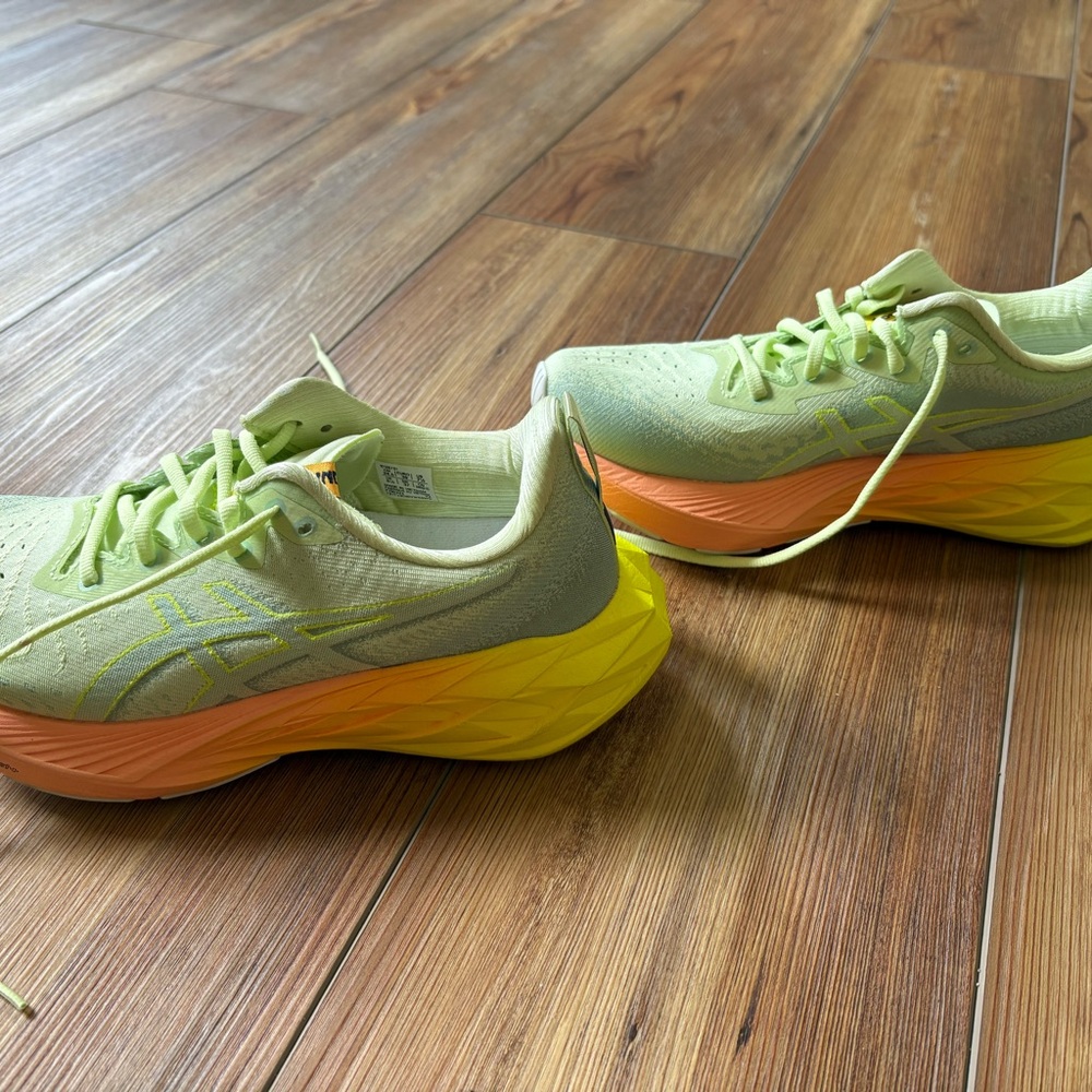 Asics Women's Athletic Shoes in Lime and Orange